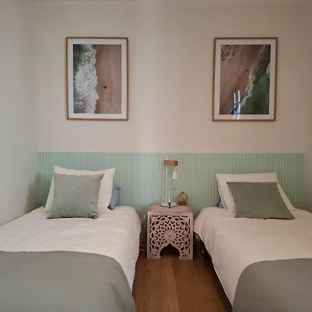 아파트 Areias House 로리냐